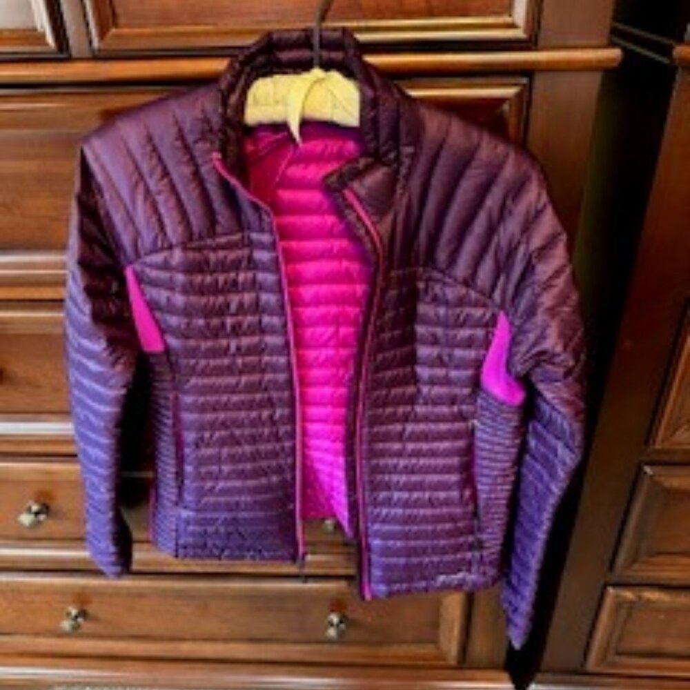 Ladiies Eddie Bauer First Ascent Microtherm Jacket